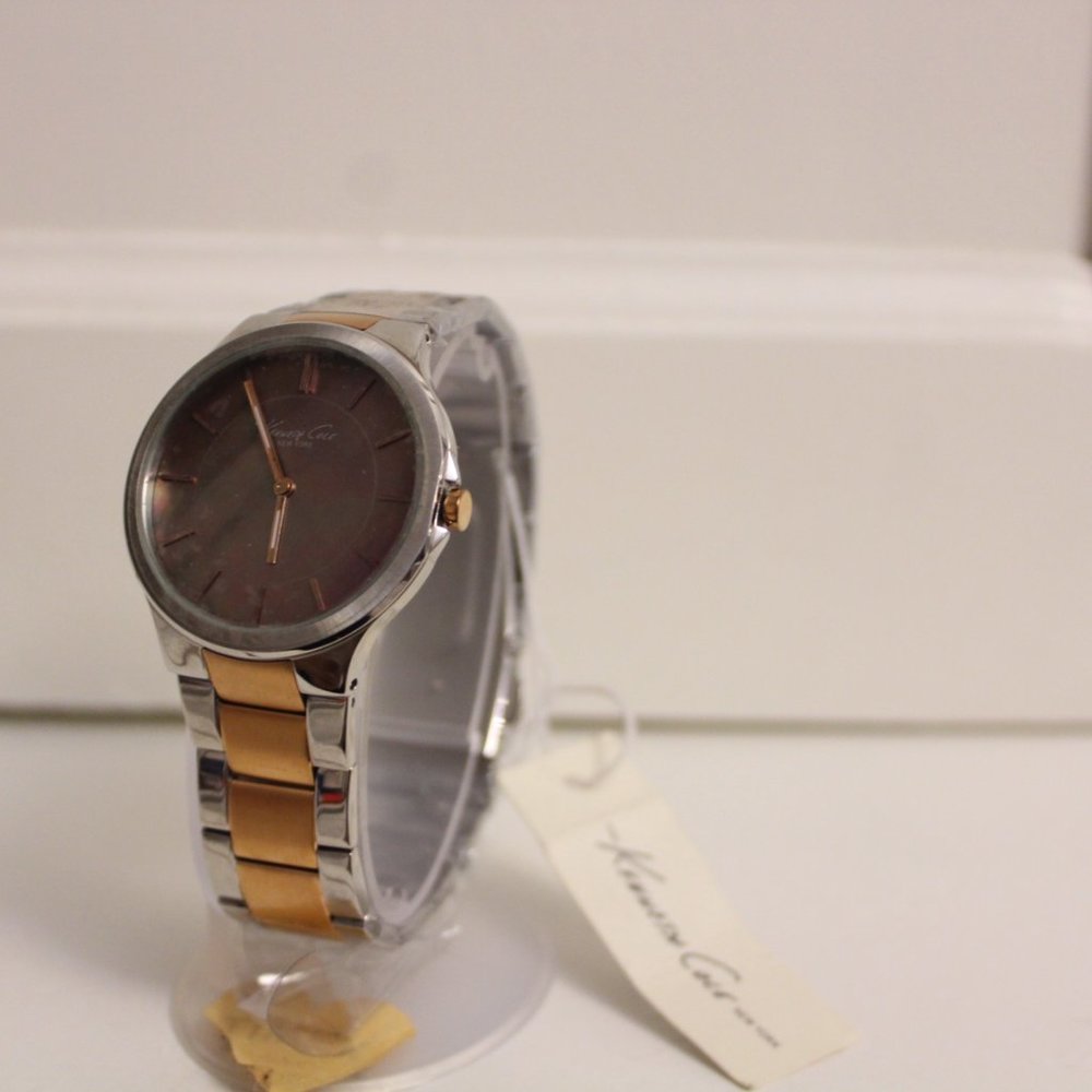 Women's Watch - Picture 4 of 8